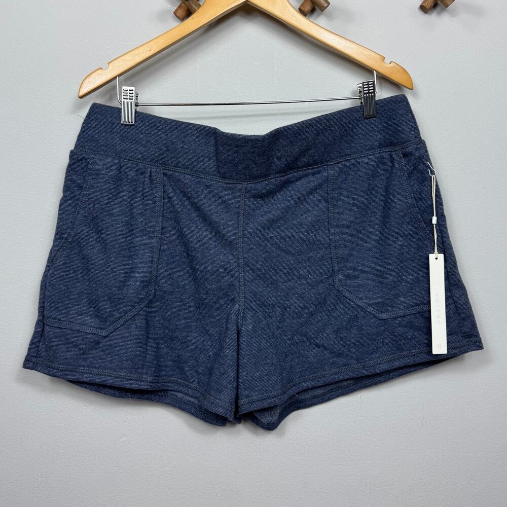 New Caslon Off-Duty French Terry Shorts in Indigo Heater Size L